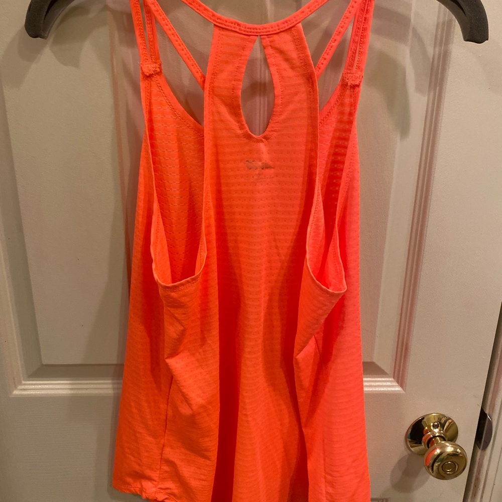 Athletic Top - Picture 2 of 3